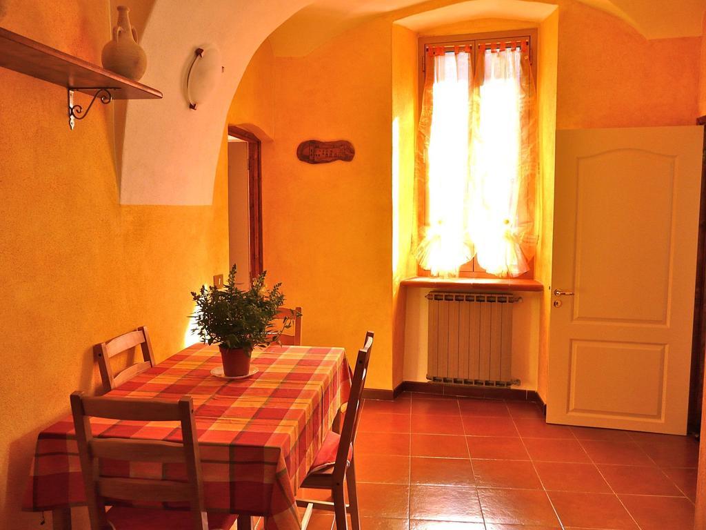 Appartement Il Ruscello à Dolceacqua Chambre photo